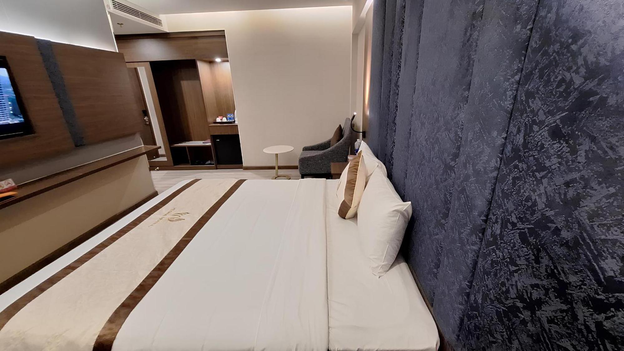 Vesna Hotel Nha Trang Luaran gambar